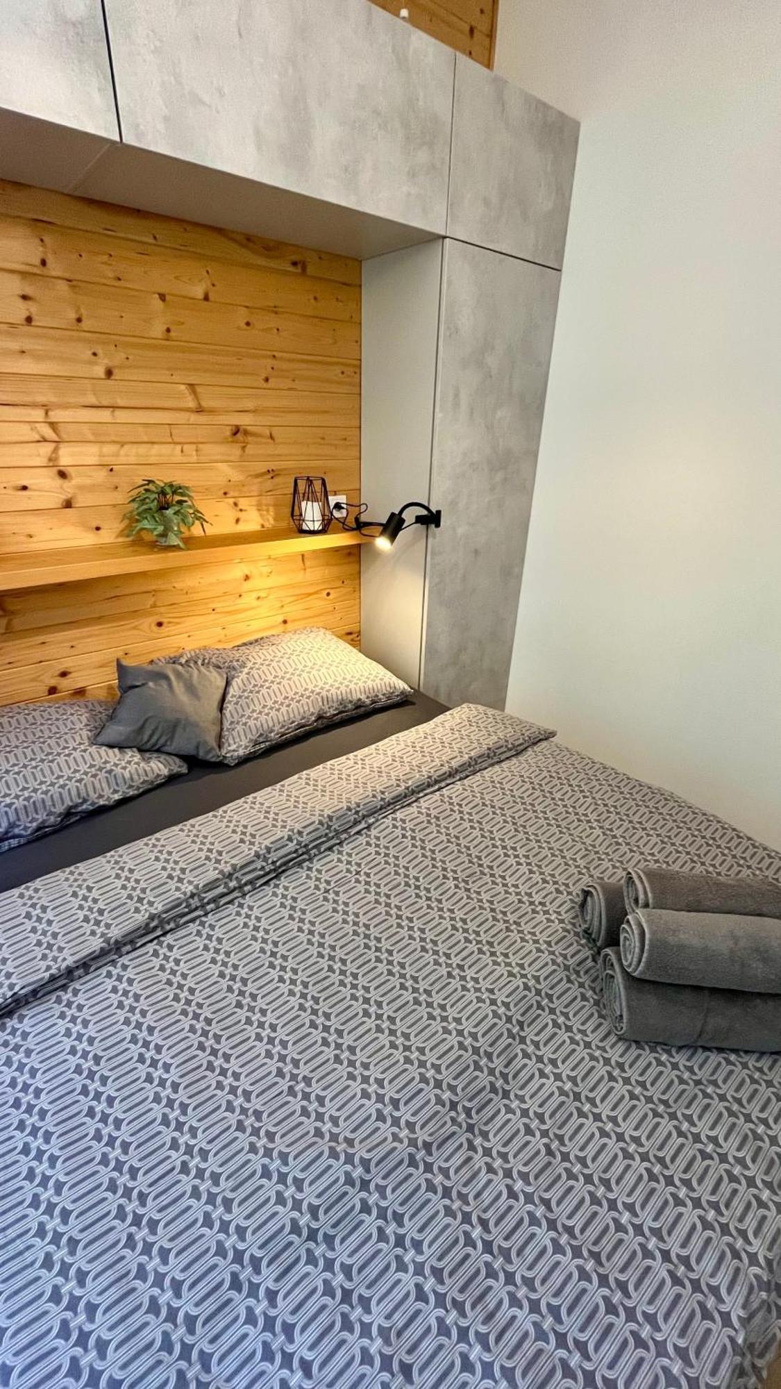 #apt23 - 23 - Novohradske Hory * Benesov nad Cernou